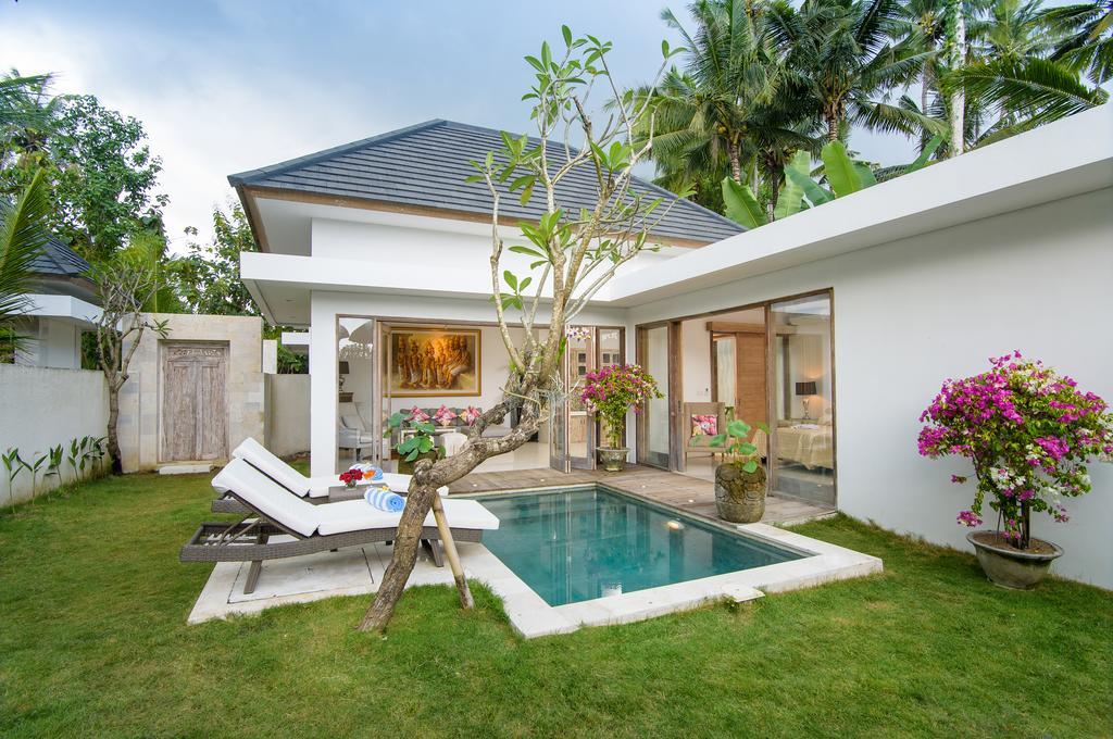 Bali Taman Sari Villas & Restaurant Пулукан Экстерьер фото