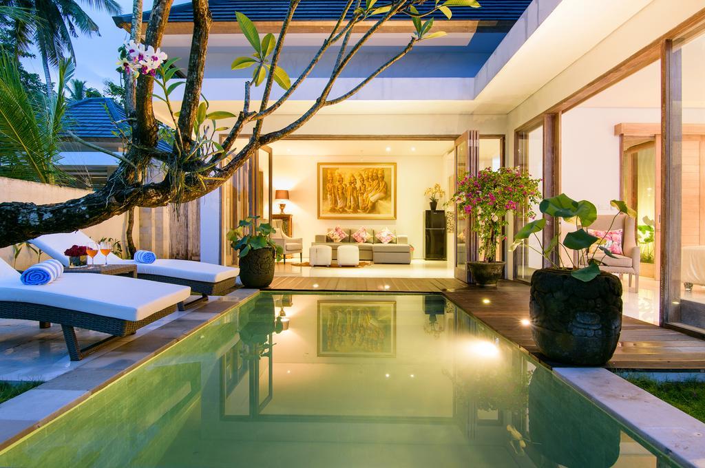 Bali Taman Sari Villas & Restaurant Пулукан Экстерьер фото